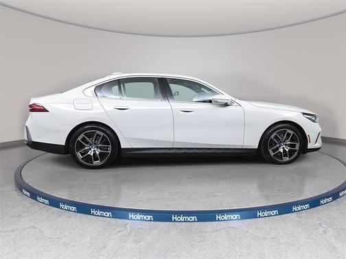 2025 BMW i5 xDrive40