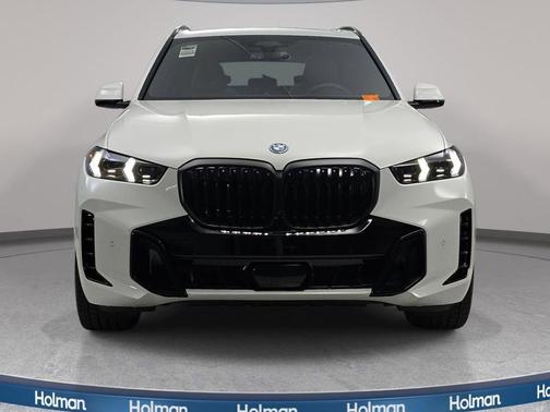 Alpine White 2026 BMW X5 PHEV xDrive50e
