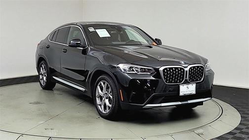 2022 BMW X4 xDrive30i