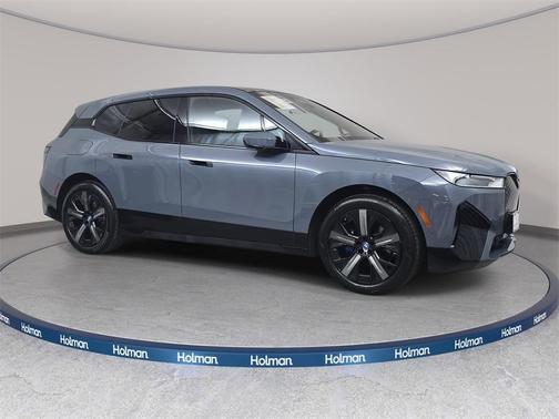 2025 BMW iX xDrive50