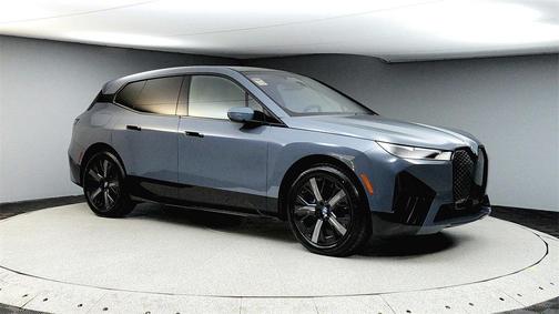 2025 BMW iX xDrive50