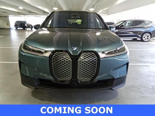 2025 BMW iX xDrive50