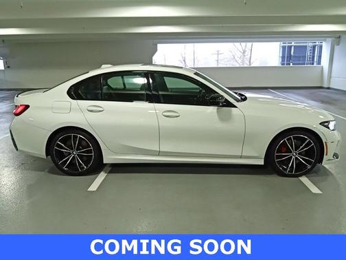 2023 BMW 330 i xDrive