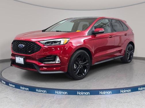 Red 2020 Ford Edge ST