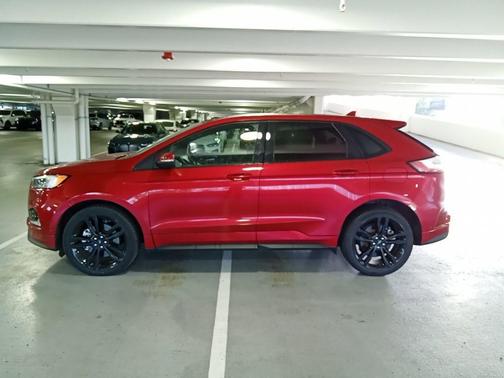 Red 2020 Ford Edge ST