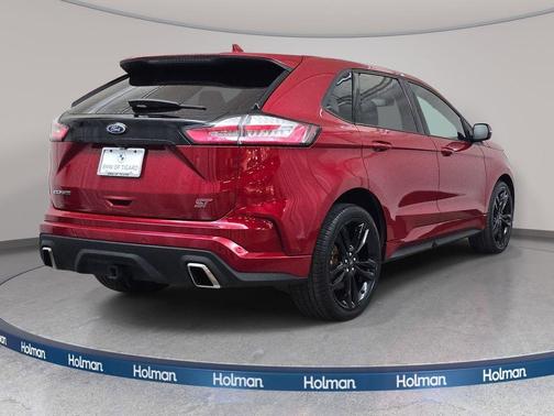 Red 2020 Ford Edge ST