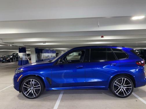 Bay Blue 2024 BMW X5 M60i