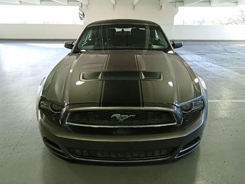 2013 Ford Mustang V6