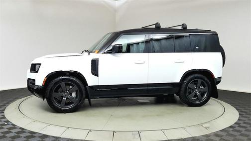 2024 Land Rover Defender P400 X-Dynamic SE