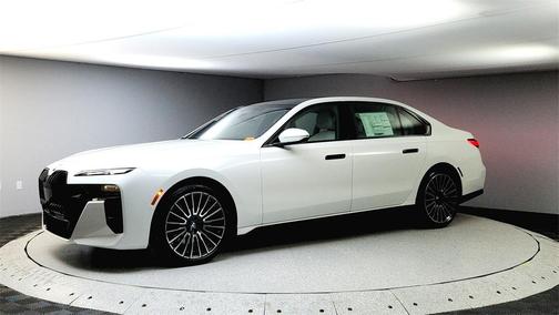 2025 BMW i7 xDrive60