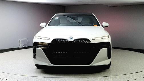 2025 BMW i7 xDrive60