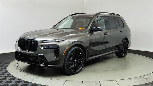 2026 BMW X7 M60i