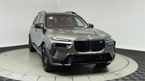 2026 BMW X7 M60i