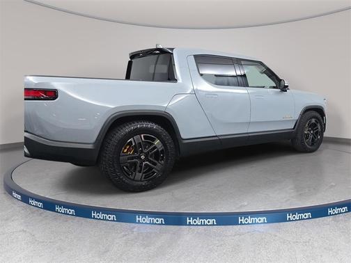 2022 Rivian R1T Adventure Package