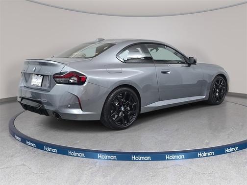 2025 BMW 230 i xDrive