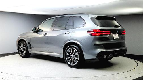 2026 BMW X5 PHEV xDrive50e