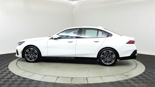 2024 BMW 530 i xDrive