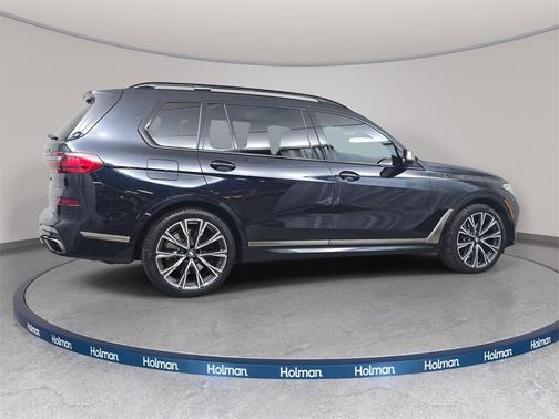 2021 BMW X7 M50i