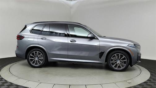 2025 BMW X5 PHEV xDrive50e