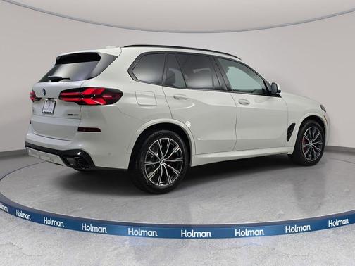 Alpine White 2026 BMW X5 xDrive40i
