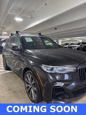 2021 BMW X7 M50i