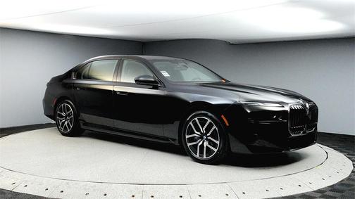 2025 BMW i7 xDrive60