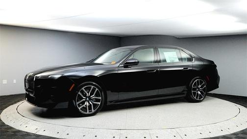 2025 BMW i7 xDrive60