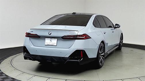 2024 BMW 540 i xDrive