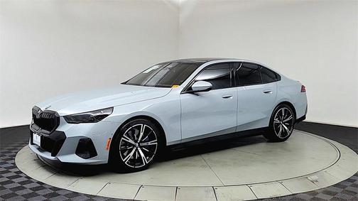 2024 BMW 540 i xDrive