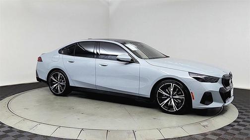 2024 BMW 540 i xDrive