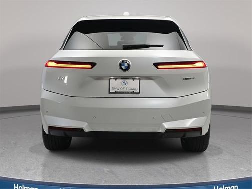 2026 BMW iX xDrive45