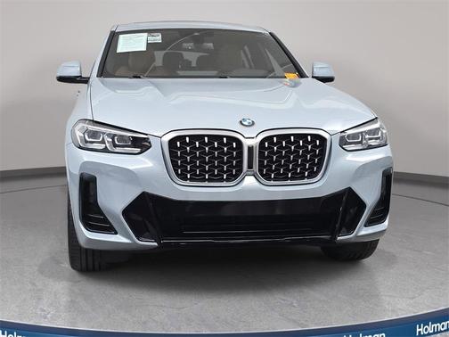 2022 BMW X4 xDrive30i