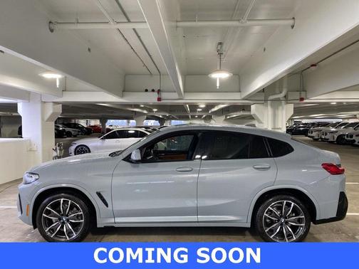 2022 BMW X4 xDrive30i