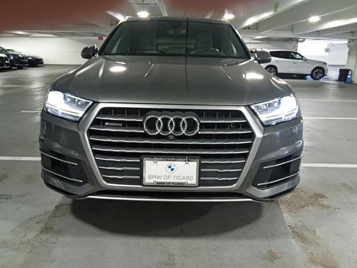 2017 Audi Q7 2.0T Premium Plus