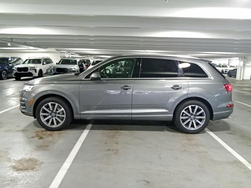 2017 Audi Q7 2.0T Premium Plus