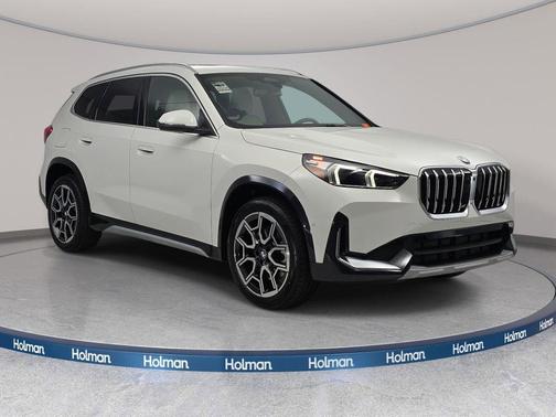 Alpine White 2026 BMW X1 xDrive28i