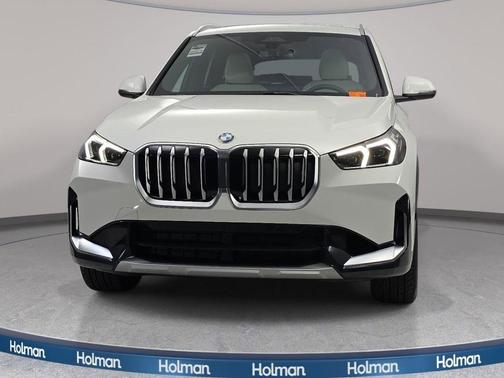 Alpine White 2026 BMW X1 xDrive28i