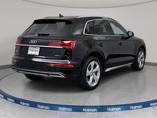 2021 Audi Q5 40 Premium Plus