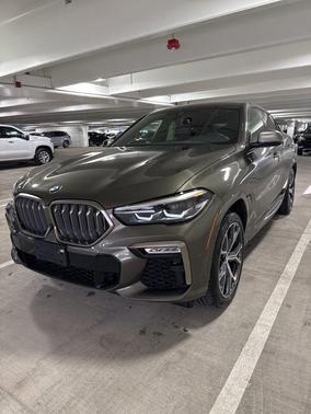 Manhattan Green Metallic 2020 BMW X6 M50i