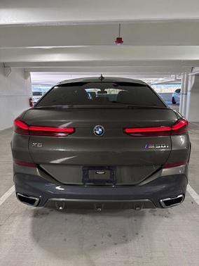 Manhattan Green Metallic 2020 BMW X6 M50i