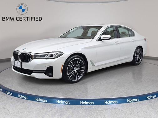 Mineral White Metallic 2022 BMW 530 i xDrive