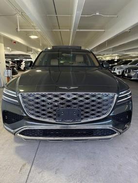 Green 2025 Genesis GV80 3.5T Prestige