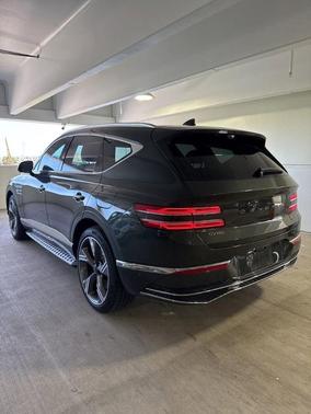 Green 2025 Genesis GV80 3.5T Prestige