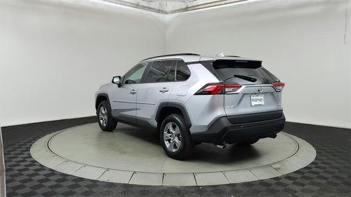 2023 Toyota RAV4 Hybrid LE