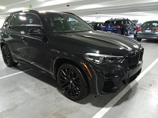 2023 BMW X5 M50i
