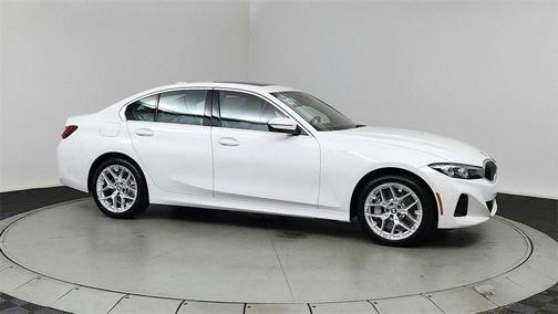 2025 BMW 330 i xDrive