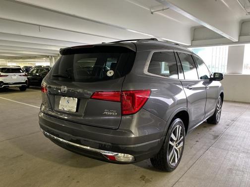 2017 Honda Pilot Elite