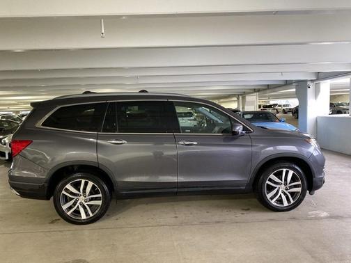 2017 Honda Pilot Elite