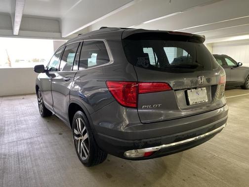 2017 Honda Pilot Elite