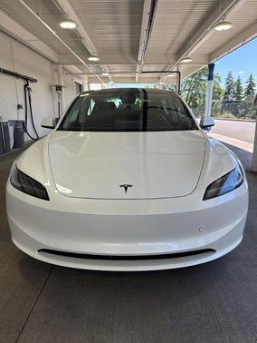 White 2024 Tesla Model 3 Base